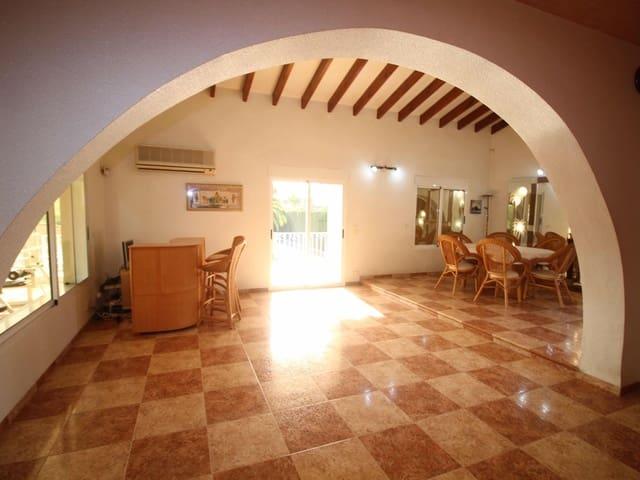 Chalet en venta en la Marina Baixa, Valencia