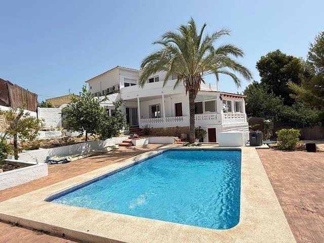 Chalet en venta en La Nucia, Valencia
