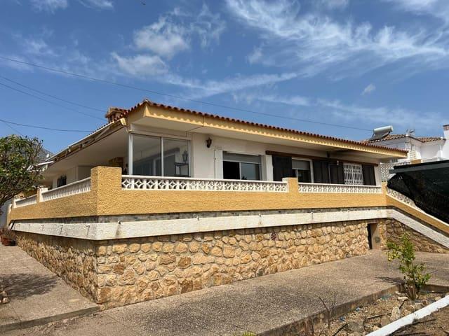 Villa en venta en La Nucia