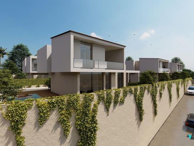 Villa en venta en La Nucia