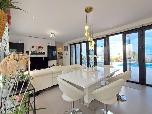 Chalet en venta en la Marina Baixa, Valencia