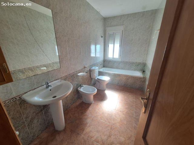Casa en venta en La Puebla De Montalbán