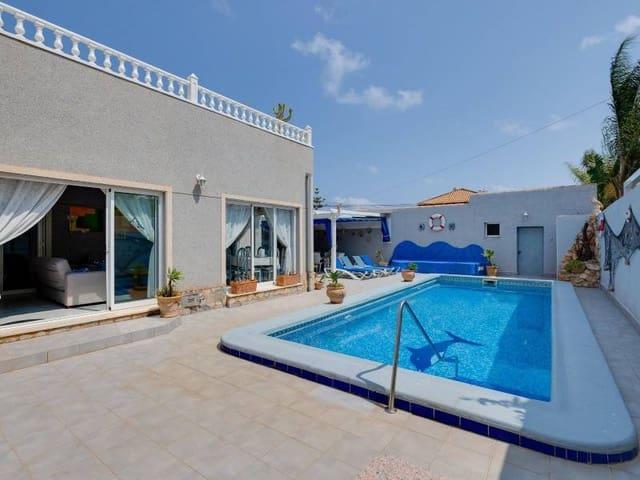 Chalet en venta en Urbanización La Zenia II, el Baix Segura / La Vega Baja