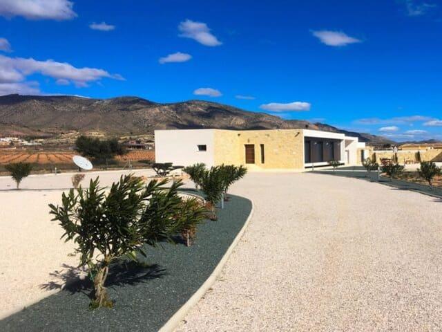 Chalet en venta en Cases de l'Ombria, el Vinalopó Mitjà / El Vinalopó Medio