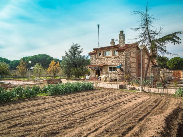 Chalet en venta en Laguna De Duero, Castilla y León