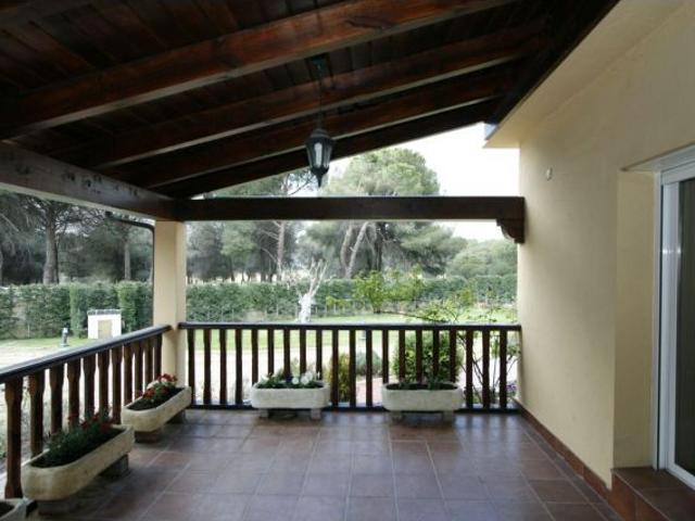 Casa en venta en Laguna De Duero, Urbanización El Pinar