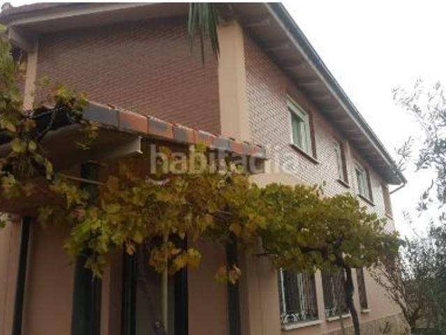 Chalet en venta en Villapatro, Lardero