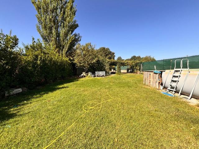 Chalet en venta en Villapatro, Lardero