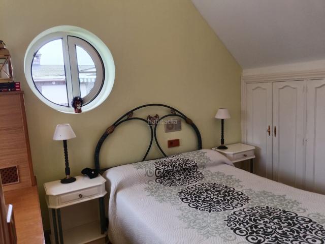 Chalet en venta en Laredo