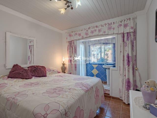 Chalet en venta en Las Moraditas, Adeje