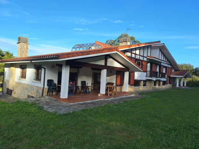 Chalet en venta en Laukiz, Guipúzcoa