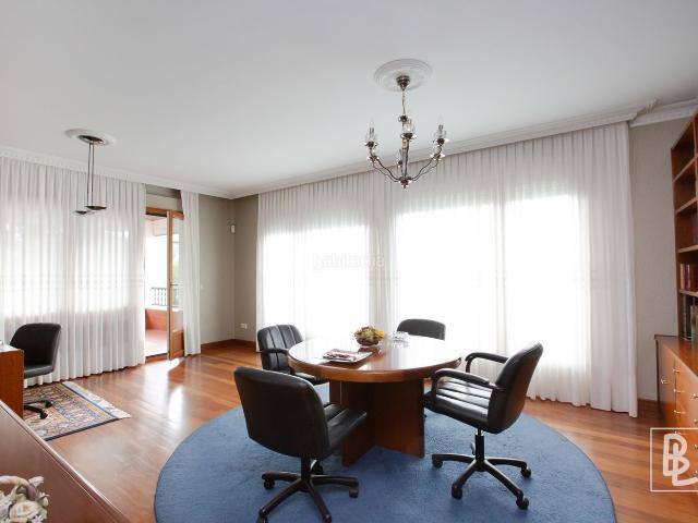 Chalet en venta en Udondo, Leioa