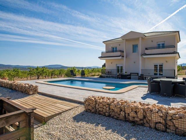 Chalet en venta en Lel, el Vinalopó Mitjà / El Vinalopó Medio