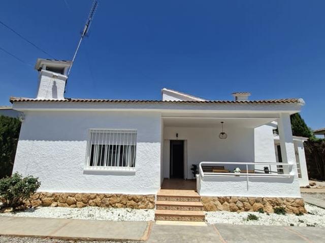 Chalet en venta en Montepilar, el Camp de Túria