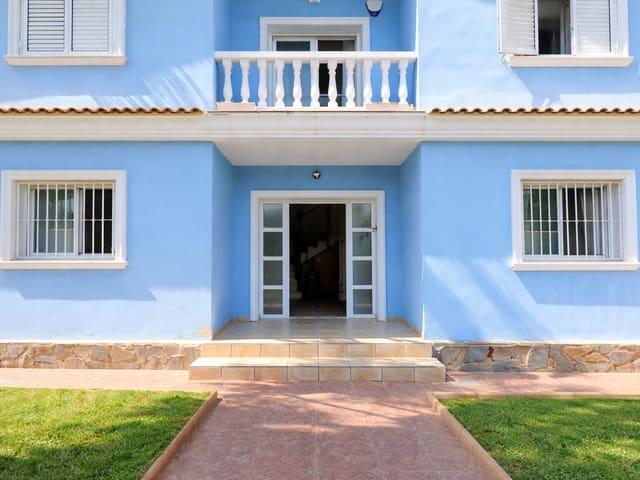 Chalet en venta en Montepilar, el Camp de Túria