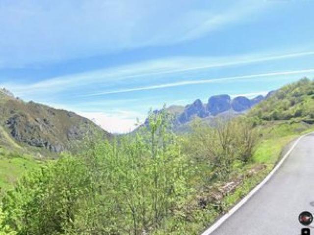 Chalet en venta en El Corraón, Lena