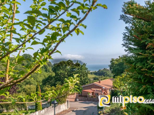 Chalet en venta en Limpias, Cantabria