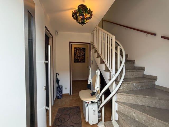 Chalet en venta en Cantallops, Gironès