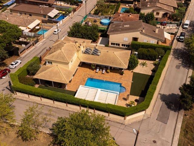 Chalet en venta en Cantallops, Gironès