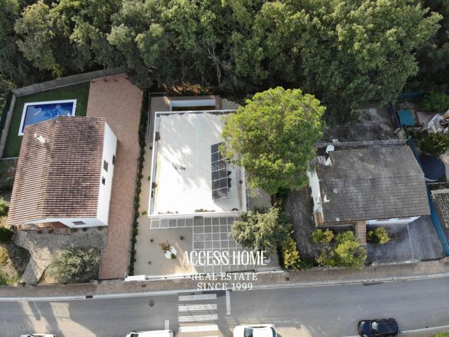 Chalet en venta en Mont-rei, Gironès