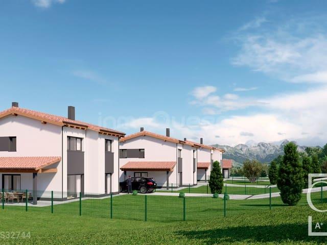 Villa en venta en Llanes