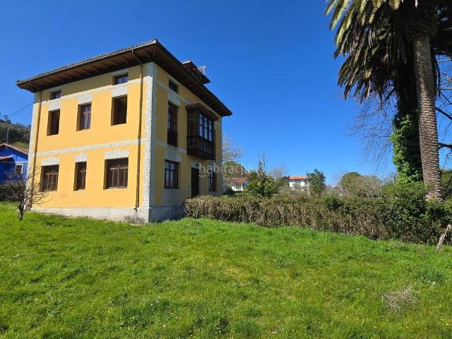Chalet en venta en Llanes, Asturias
