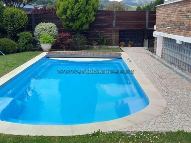 Chalet en venta en Larrazabal-Gardea, Aiara