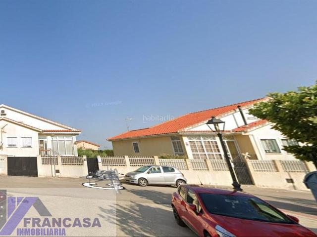 Chalet en venta en Lominchar