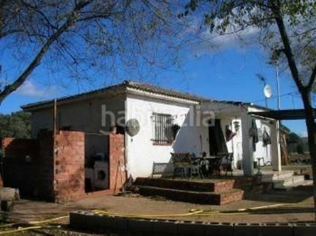 Chalet en venta en Loranca de Tajuña, Guadalajara