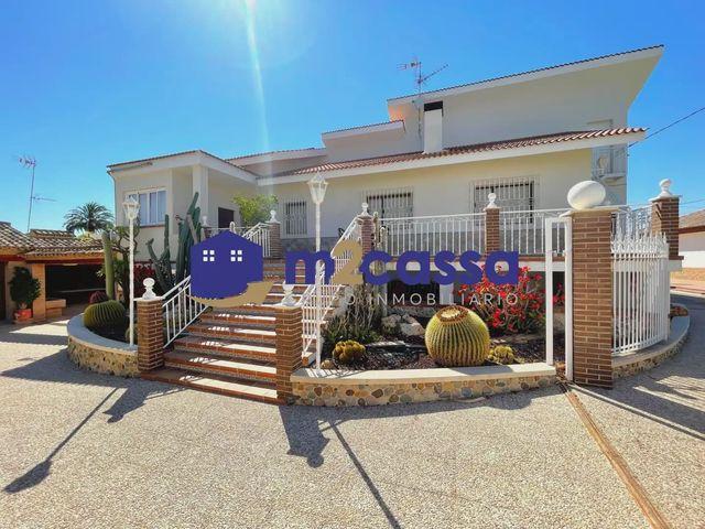 Chalet en venta en Santiago, Lorca