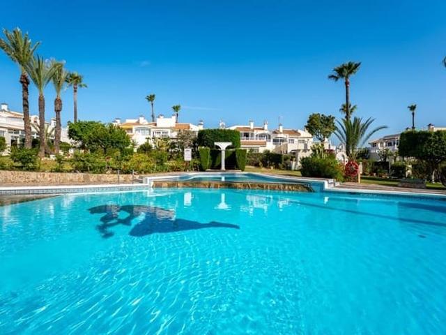 Chalet en venta en Urbanización la Florida, el Baix Segura / La Vega Baja