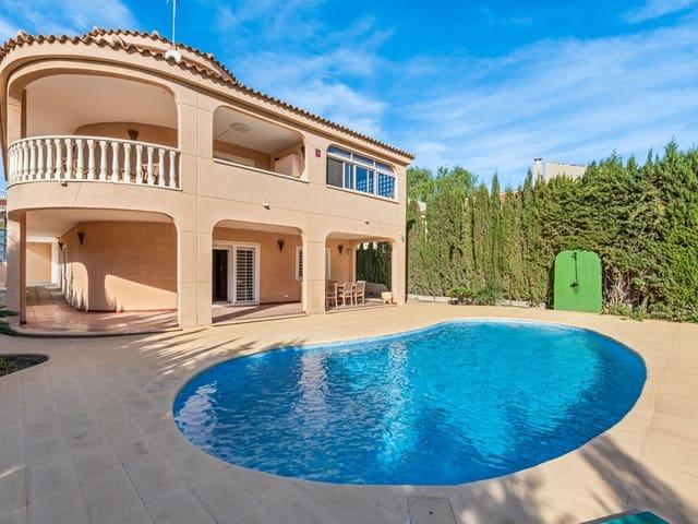 Villa en venta en Alicante