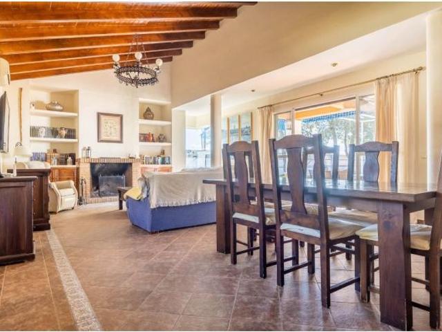Casa en venta en La Cierva, Carmona