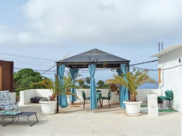 Chalet en venta en Los Menores, Adeje