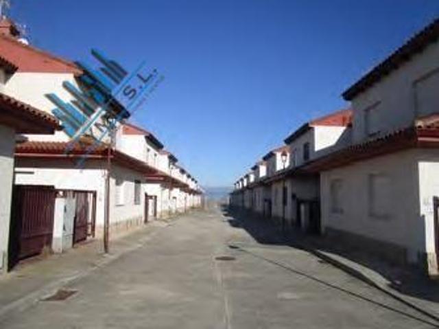 Chalet en venta en Lucillos, Castilla-La Mancha