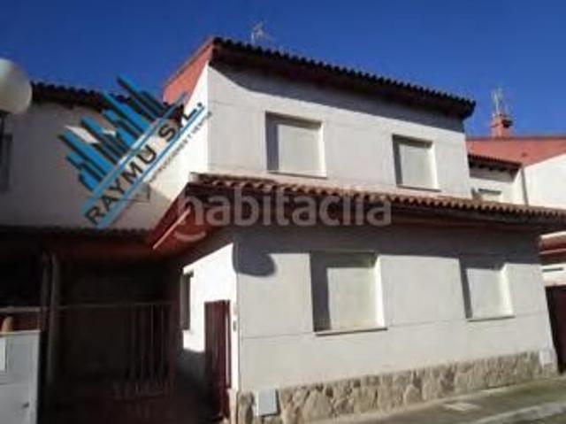 Chalet en venta en Lucillos, Castilla-La Mancha