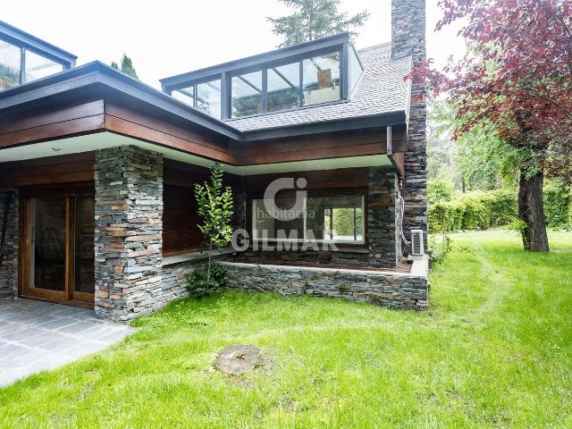 Chalet en venta en Madrid, Cortes