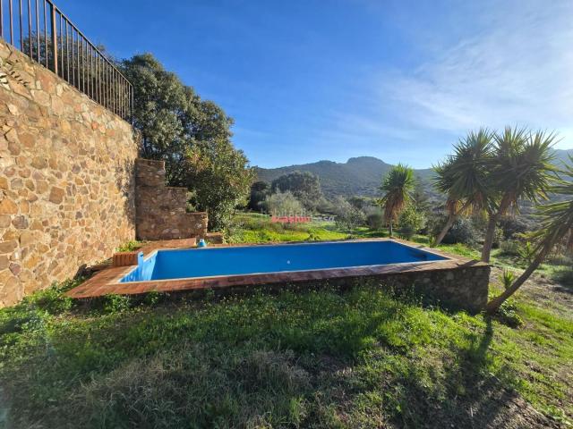 Chalet en venta en Santa Eufemia, Andalucía