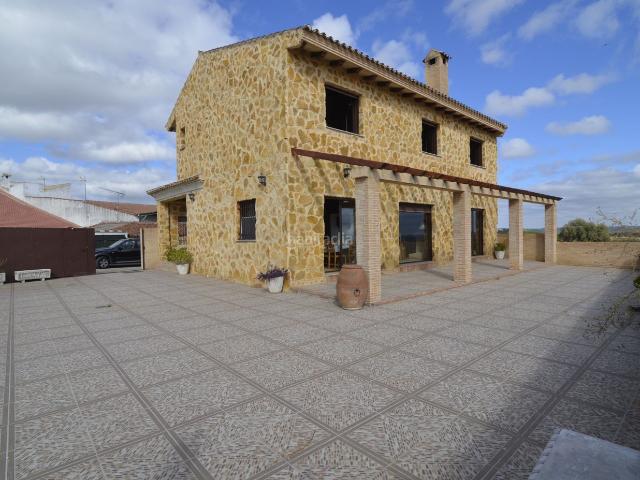 Chalet en venta en El Madroño, Andalucía