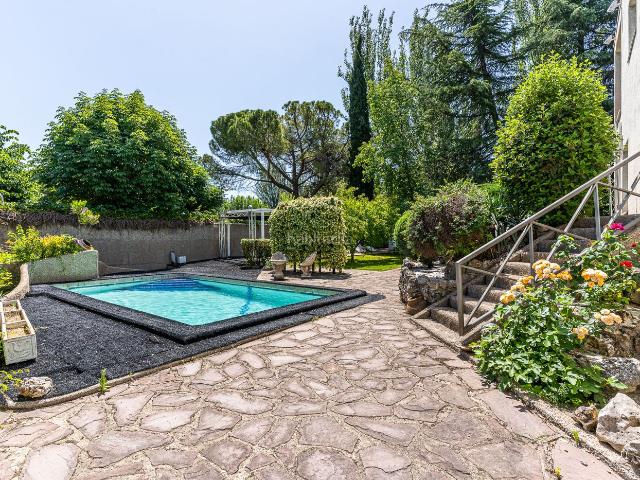 Chalet en venta en Majadahonda, Madrid