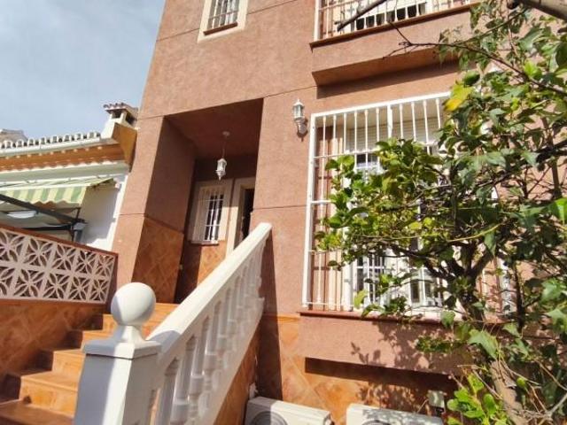 Chalet en alquiler en Puerto de la Torre, Málaga-Costa del Sol