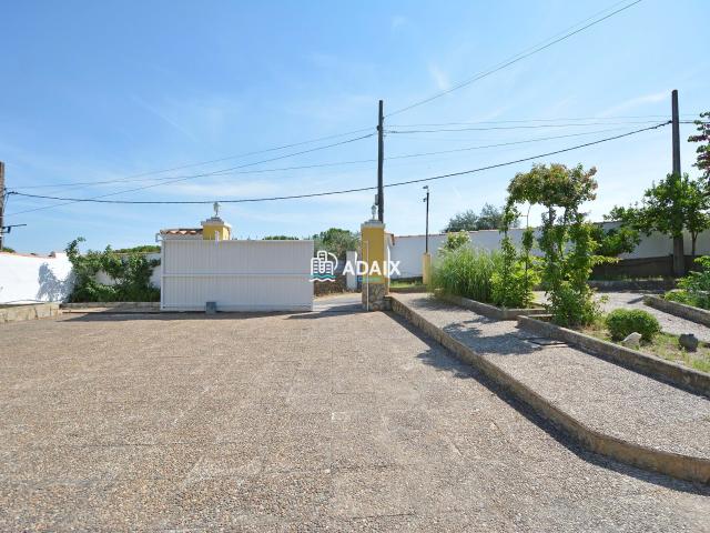 Chalet en venta en Malpartida De Cáceres, Extremadura