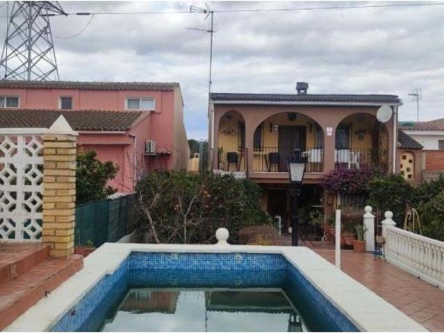 Casa en venta en Urbanització Els Pous, el Camp de Túria