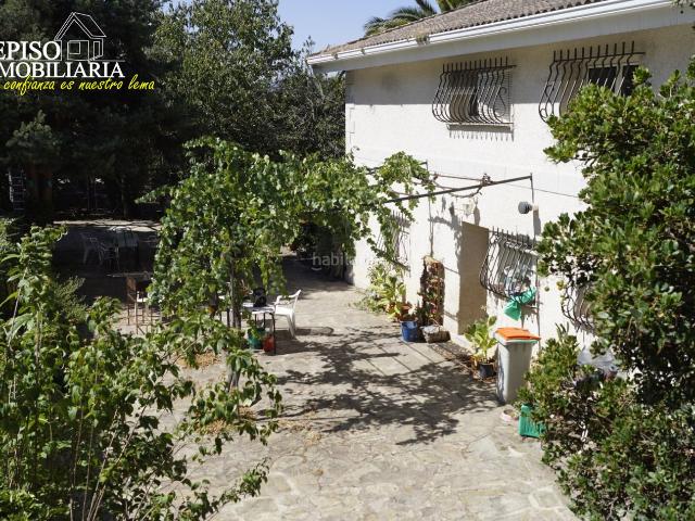 Chalet en venta en Manzanares El Real, Madrid