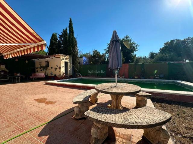 Chalet en venta en Marchena, Andalucía