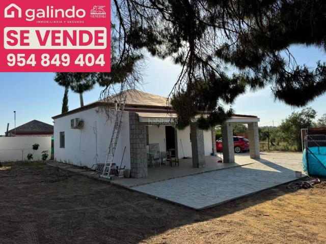 Chalet en venta en Marchena, Sevilla
