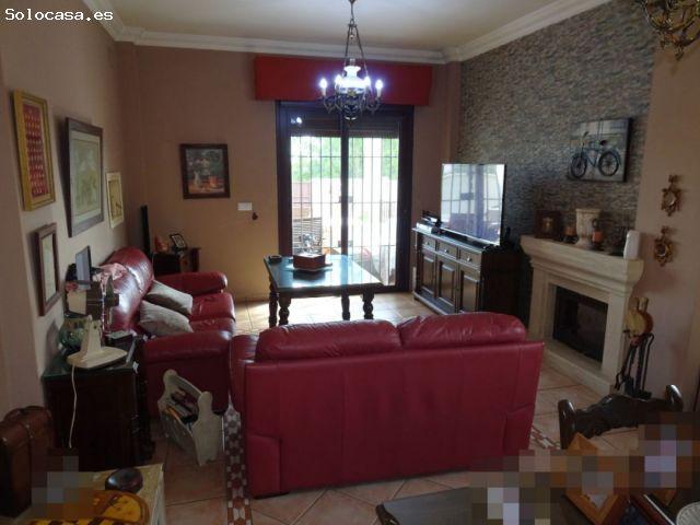 Casa en venta en Marchena, Sevilla