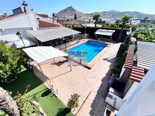 Chalet en venta en Martos, Andalucía
