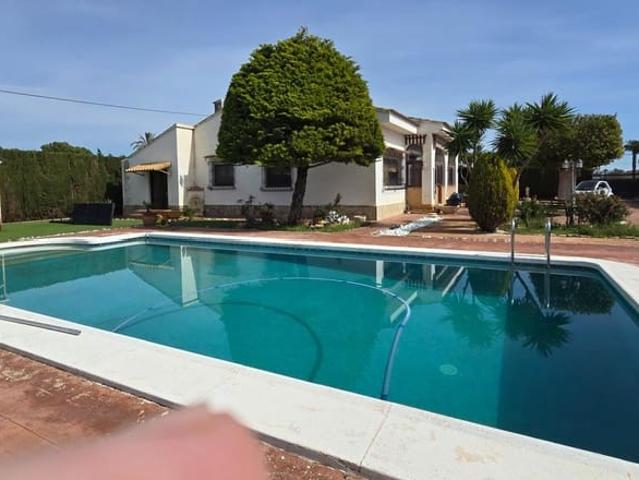 Chalet en venta en Algoda, el Baix Vinalopó