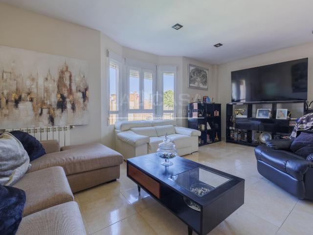 Chalet en venta en Meco, Madrid